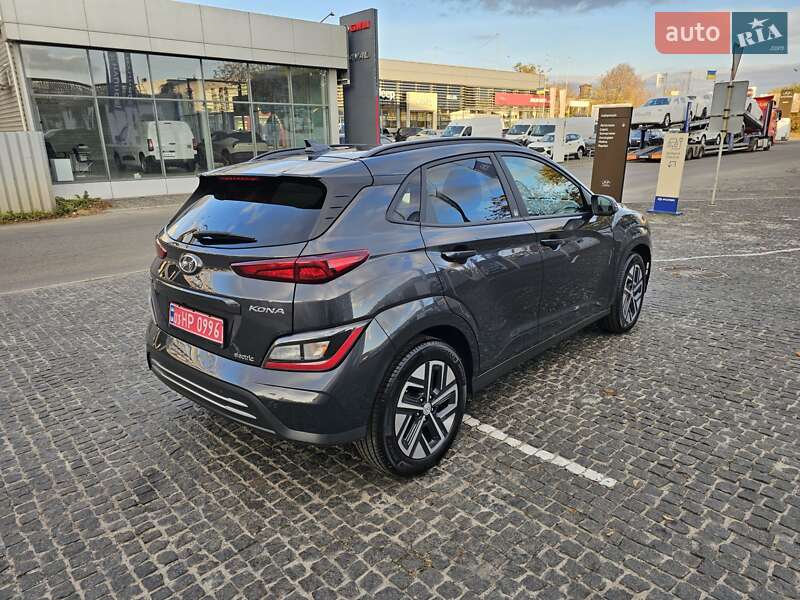 Внедорожник / Кроссовер Hyundai Kona Electric 2022 в Днепре