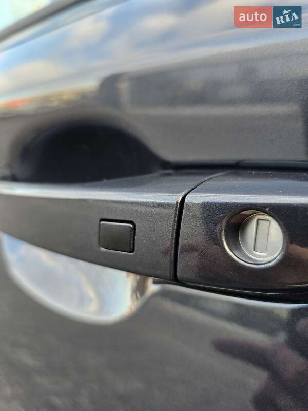 Внедорожник / Кроссовер Hyundai Kona Electric 2022 в Днепре