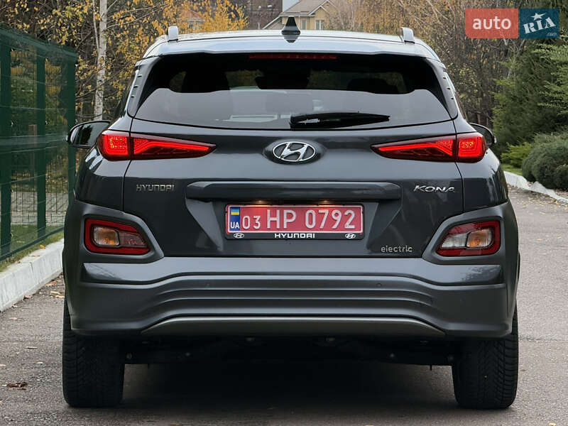 Внедорожник / Кроссовер Hyundai Kona Electric 2020 в Ровно