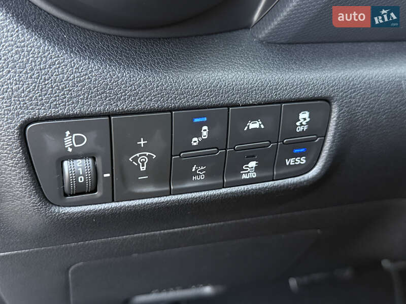 Внедорожник / Кроссовер Hyundai Kona Electric 2020 в Ровно