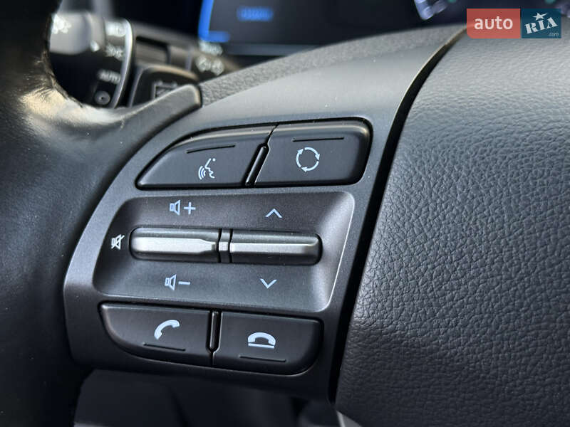 Внедорожник / Кроссовер Hyundai Kona Electric 2020 в Ровно