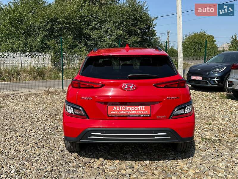 Внедорожник / Кроссовер Hyundai Kona Electric 2021 в Львове