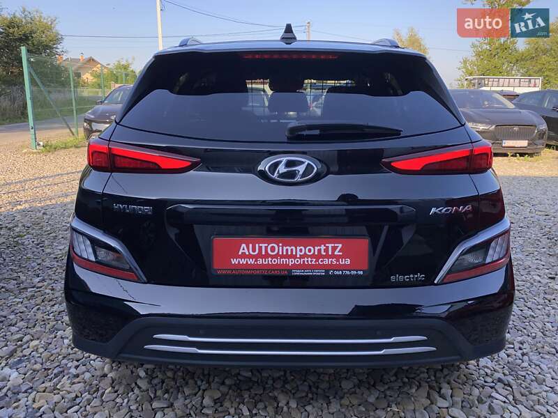 Внедорожник / Кроссовер Hyundai Kona Electric 2021 в Львове