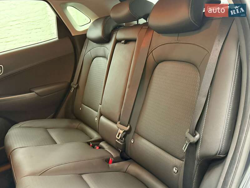 Позашляховик / Кросовер Hyundai Kona Electric 2020 в Луцьку