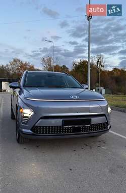 Позашляховик / Кросовер Hyundai Kona Electric 2023 в Львові