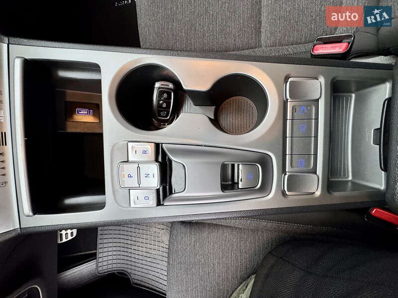 Позашляховик / Кросовер Hyundai Kona Electric 2020 в Івано-Франківську