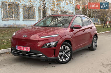 Позашляховик / Кросовер Hyundai Kona Electric 2021 в Дніпрі