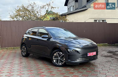 Внедорожник / Кроссовер Hyundai Kona Electric 2021 в Ровно