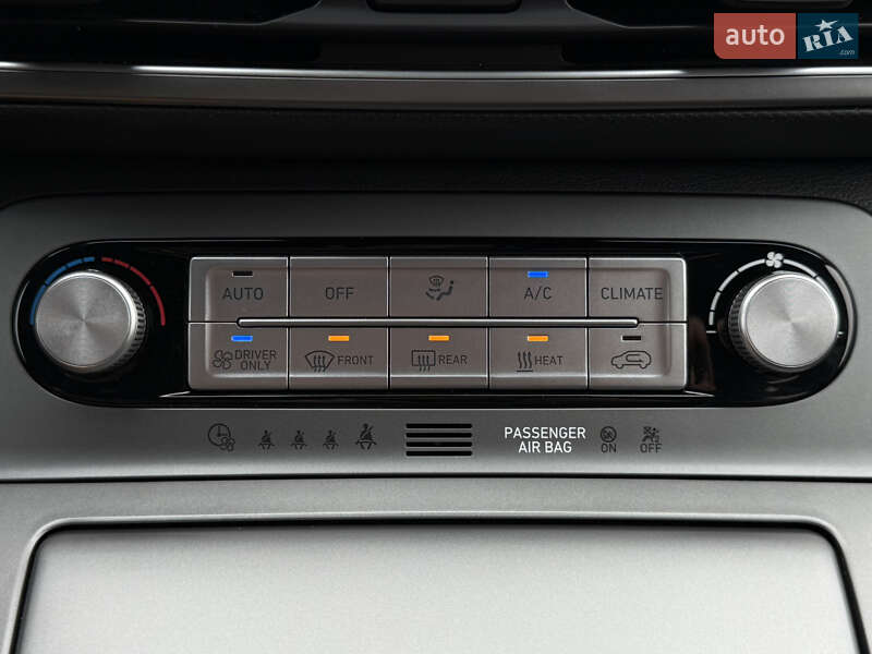 Внедорожник / Кроссовер Hyundai Kona Electric 2021 в Львове