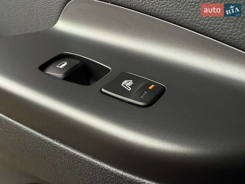 Внедорожник / Кроссовер Hyundai Kona Electric 2021 в Львове