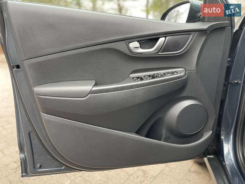 Внедорожник / Кроссовер Hyundai Kona Electric 2022 в Хмельницком фото 41 Внедорожник / Кроссовер Hyundai Kona Electric 2022 в Хмельницком