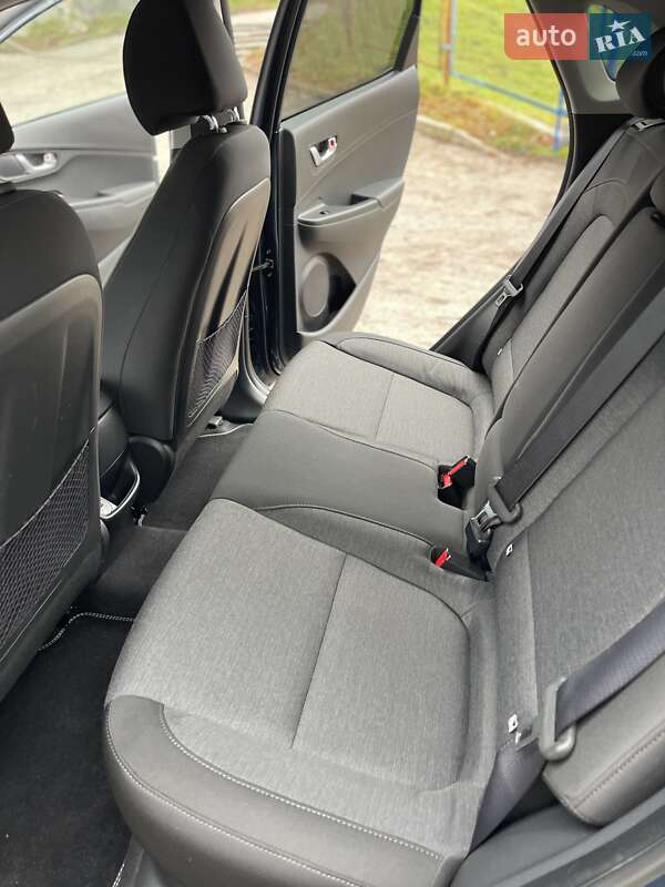 Внедорожник / Кроссовер Hyundai Kona Electric 2022 в Хмельницком фото 45 Внедорожник / Кроссовер Hyundai Kona Electric 2022 в Хмельницком