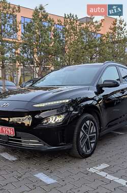 Позашляховик / Кросовер Hyundai Kona Electric 2021 в Рівному