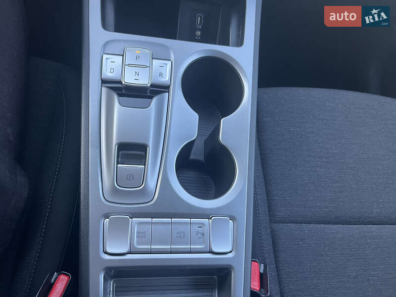 Внедорожник / Кроссовер Hyundai Kona Electric 2020 в Виннице