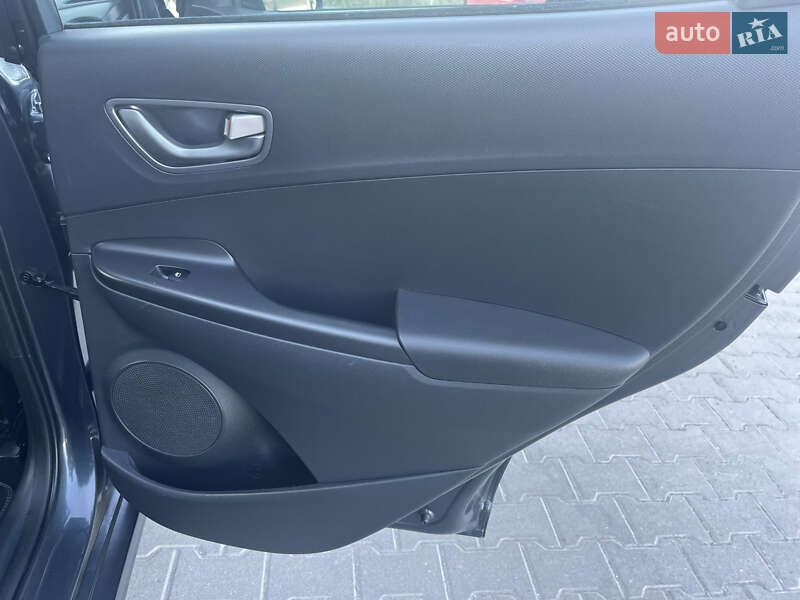 Внедорожник / Кроссовер Hyundai Kona Electric 2020 в Виннице