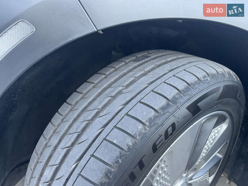 Внедорожник / Кроссовер Hyundai Kona Electric 2020 в Виннице