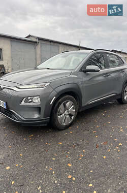 Позашляховик / Кросовер Hyundai Kona Electric 2020 в Тернополі