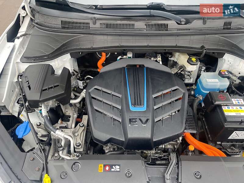 Внедорожник / Кроссовер Hyundai Kona Electric 2020 в Ровно