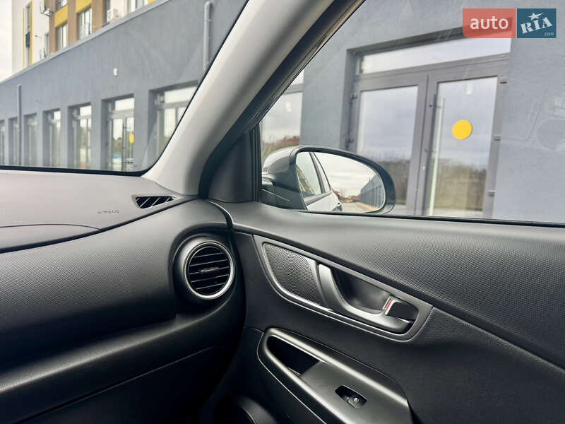 Позашляховик / Кросовер Hyundai Kona Electric 2020 в Луцьку фото 61 Позашляховик / Кросовер Hyundai Kona Electric 2020 в Луцьку