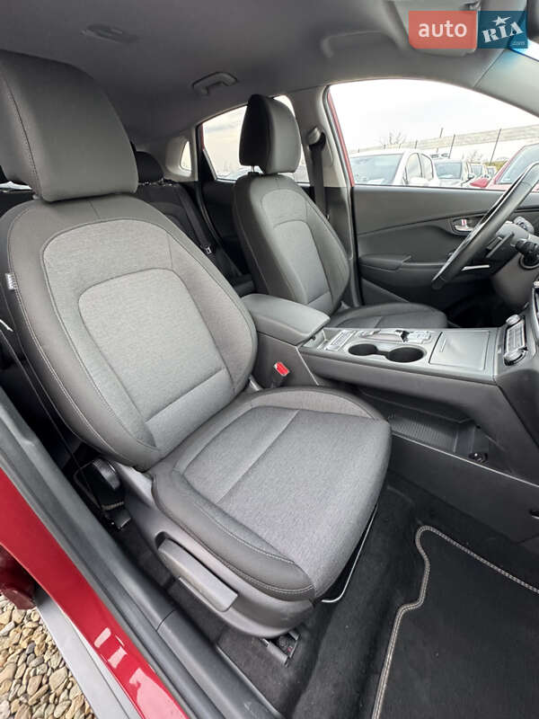 Внедорожник / Кроссовер Hyundai Kona Electric 2022 в Ивано-Франковске