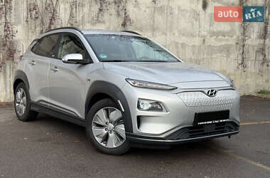 Позашляховик / Кросовер Hyundai Kona Electric 2020 в Рівному