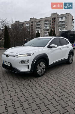 Позашляховик / Кросовер Hyundai Kona Electric 2020 в Житомирі