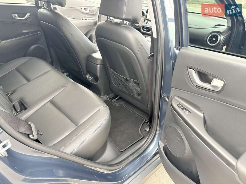 Позашляховик / Кросовер Hyundai Kona Electric 2021 в Києві фото 25 Позашляховик / Кросовер Hyundai Kona Electric 2021 в Києві