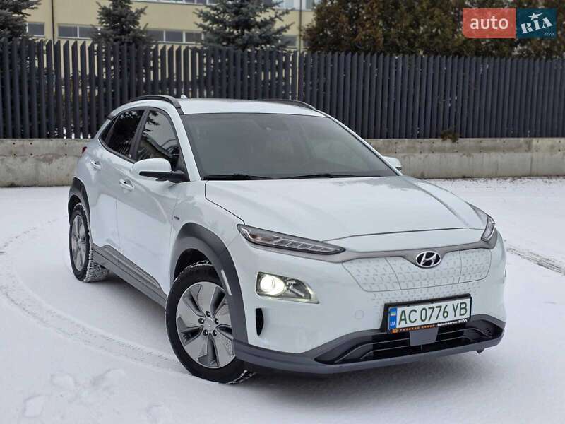 Внедорожник / Кроссовер Hyundai Kona Electric 2020 в Луцке