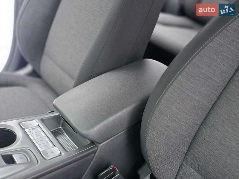 Внедорожник / Кроссовер Hyundai Kona Electric 2020 в Луцке