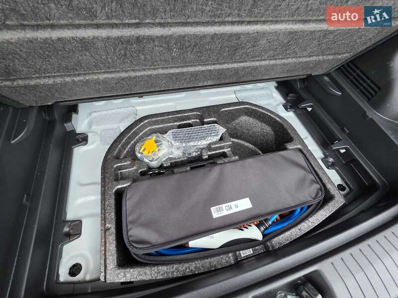 Внедорожник / Кроссовер Hyundai Kona Electric 2020 в Луцке