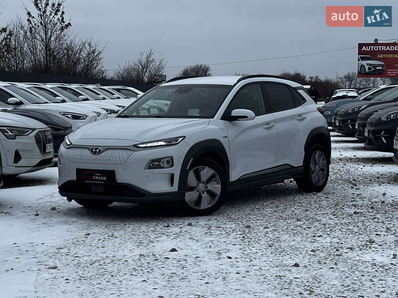 Внедорожник / Кроссовер Hyundai Kona Electric 2021 в Львове
