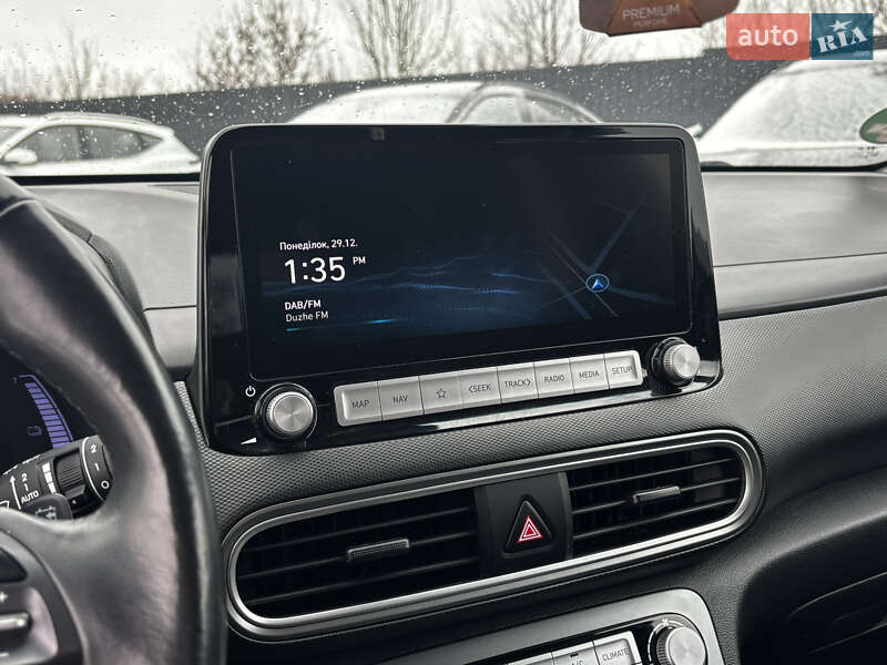 Внедорожник / Кроссовер Hyundai Kona Electric 2021 в Львове