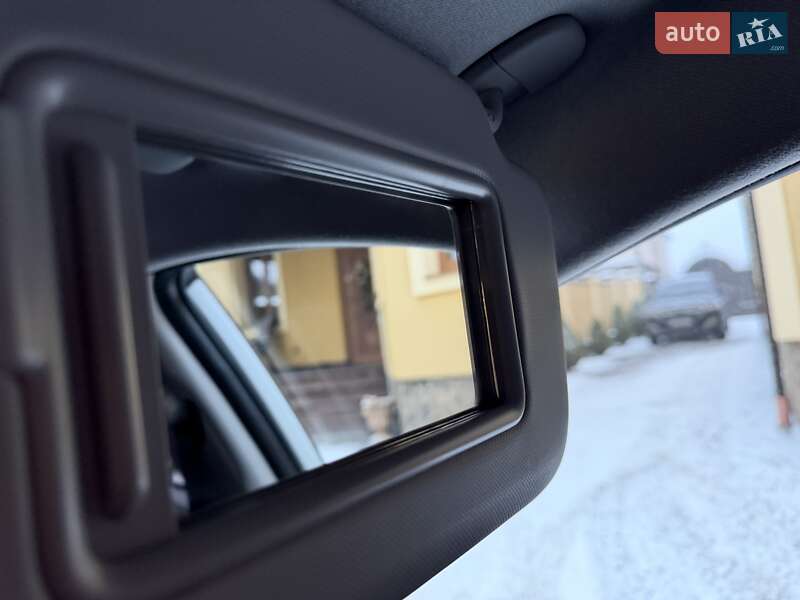 Внедорожник / Кроссовер Hyundai Kona Electric 2021 в Львове