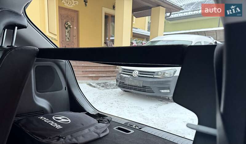 Внедорожник / Кроссовер Hyundai Kona Electric 2021 в Львове