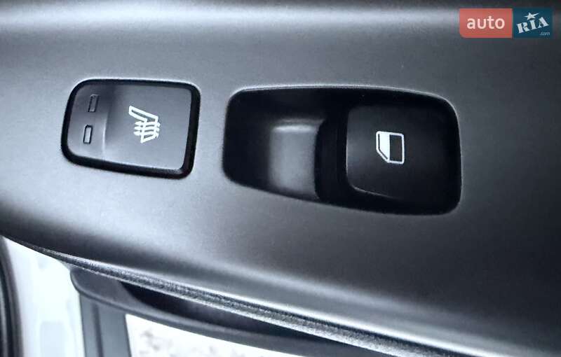 Внедорожник / Кроссовер Hyundai Kona Electric 2021 в Львове