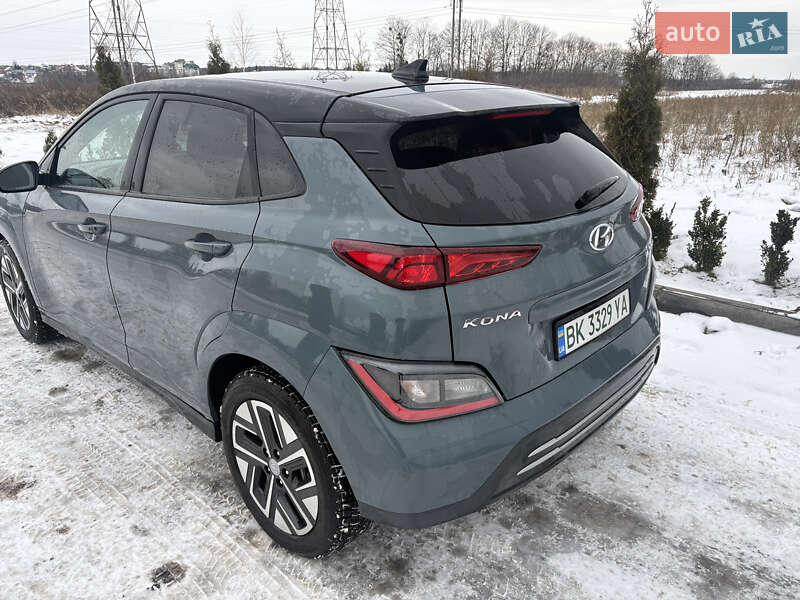 Внедорожник / Кроссовер Hyundai Kona Electric 2021 в Клевани