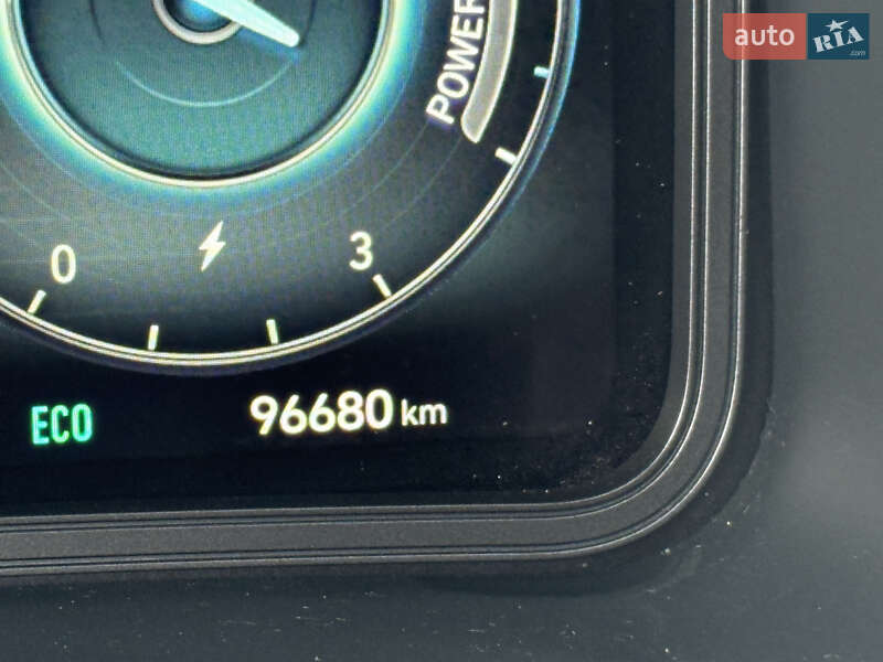 Внедорожник / Кроссовер Hyundai Kona Electric 2021 в Клевани