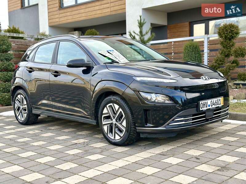 Внедорожник / Кроссовер Hyundai Kona Electric 2021 в Стрые