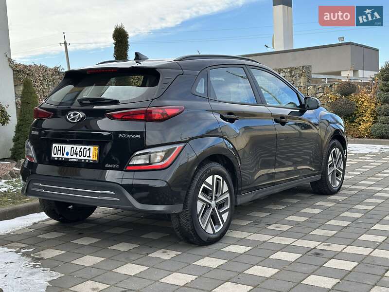 Внедорожник / Кроссовер Hyundai Kona Electric 2021 в Стрые