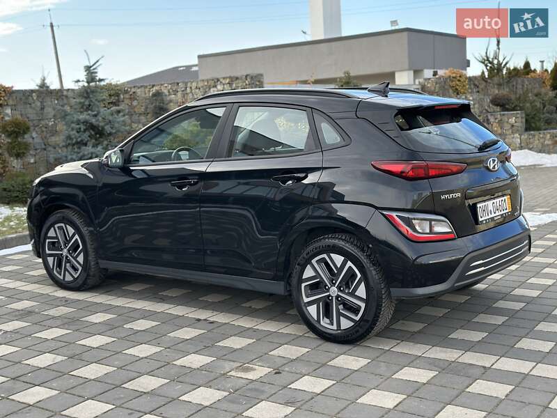 Внедорожник / Кроссовер Hyundai Kona Electric 2021 в Стрые
