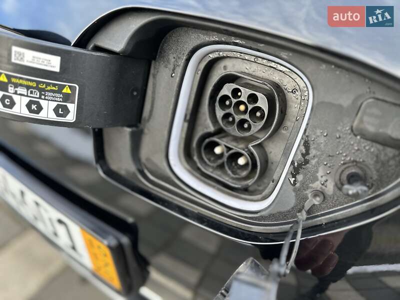 Внедорожник / Кроссовер Hyundai Kona Electric 2021 в Стрые