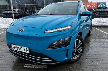 Позашляховик / Кросовер Hyundai Kona Electric 2022 в Дніпрі