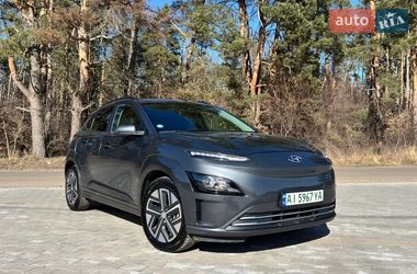 Внедорожник / Кроссовер Hyundai Kona Electric 2021 в Ирпене