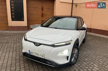 Внедорожник / Кроссовер Hyundai Kona Electric 2019 в Ужгороде