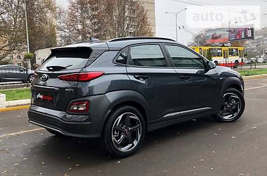 Позашляховик / Кросовер Hyundai Kona 2019 в 