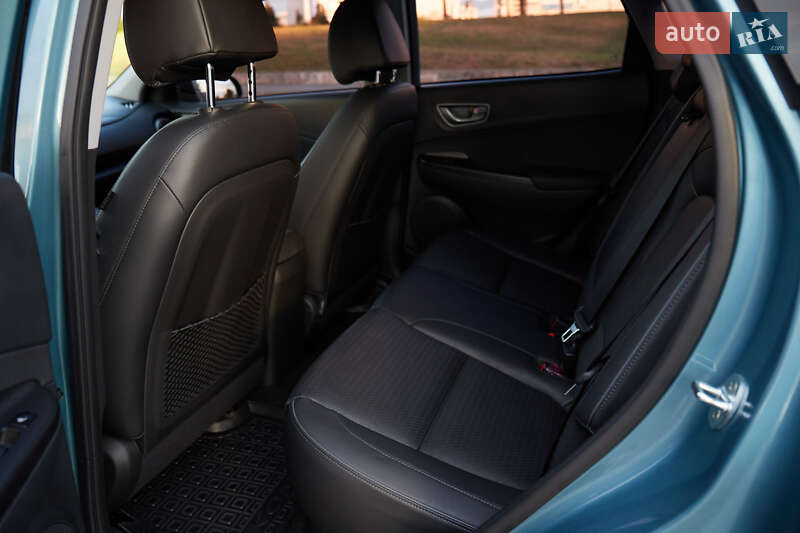 Внедорожник / Кроссовер Hyundai Kona 2020 в Киеве