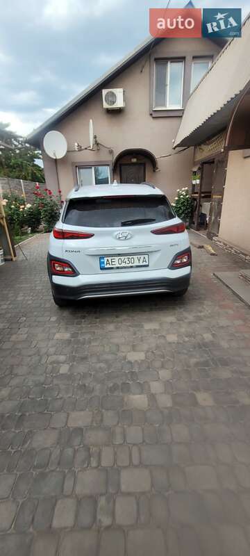 Внедорожник / Кроссовер Hyundai Kona 2019 в Кривом Роге фото 3 Внедорожник / Кроссовер Hyundai Kona 2019 в Кривом Роге