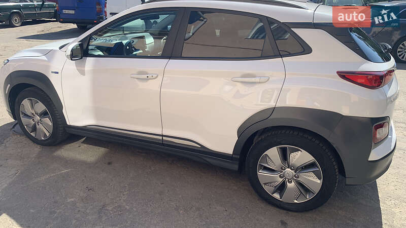 Внедорожник / Кроссовер Hyundai Kona 2020 в Жмеринке