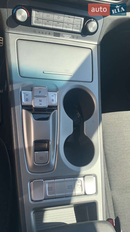 Внедорожник / Кроссовер Hyundai Kona 2020 в Жмеринке