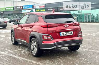 Внедорожник / Кроссовер Hyundai Kona 2018 в Киеве